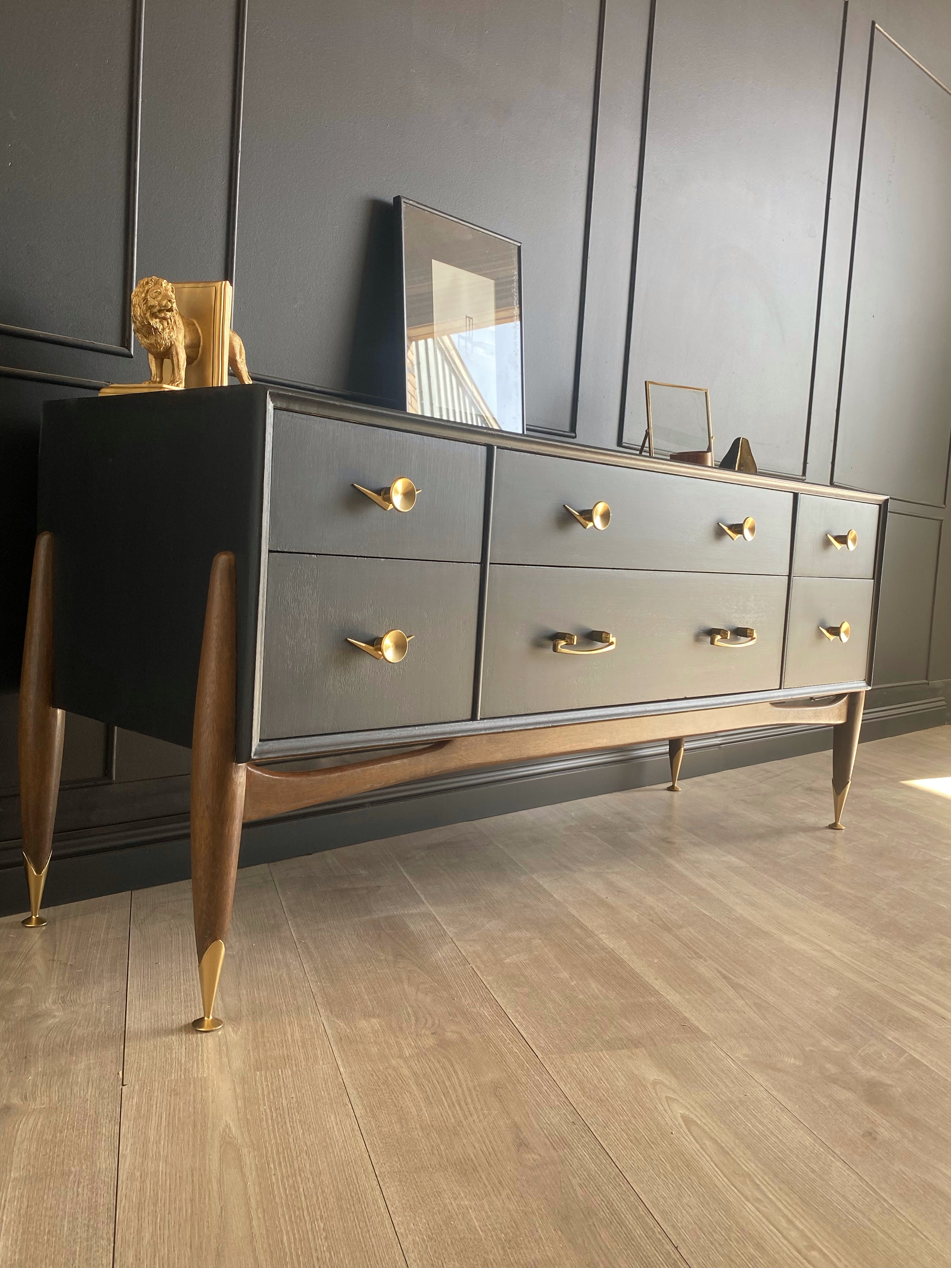'Reliance Furniture' cigar leg dresser