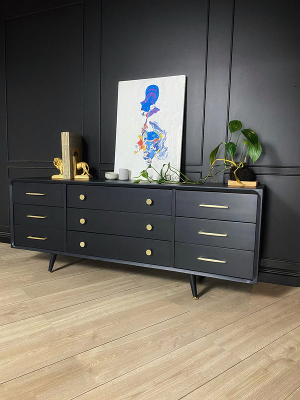 Kerby Furniture dresser, view 3