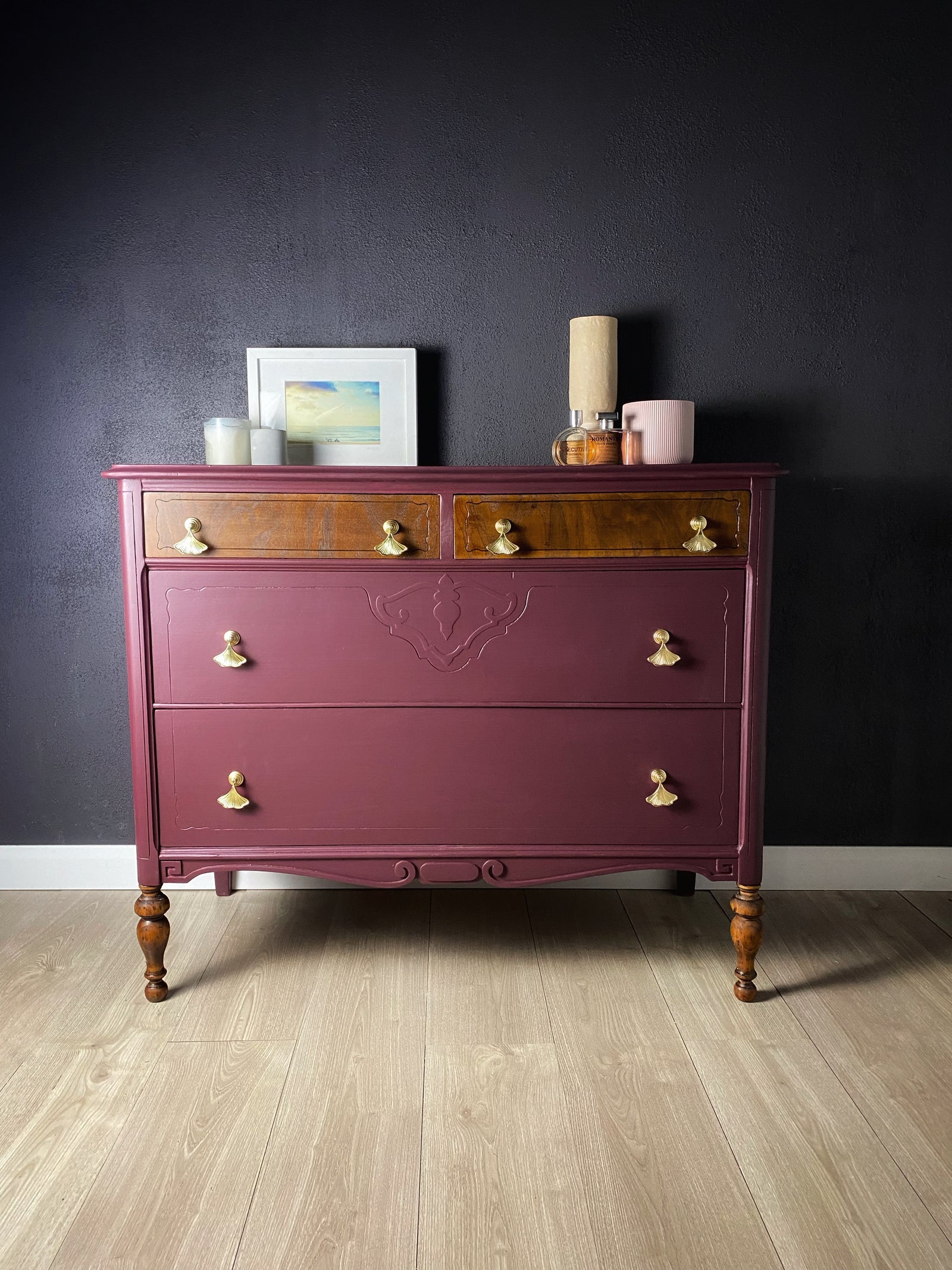 Mid-century dresser