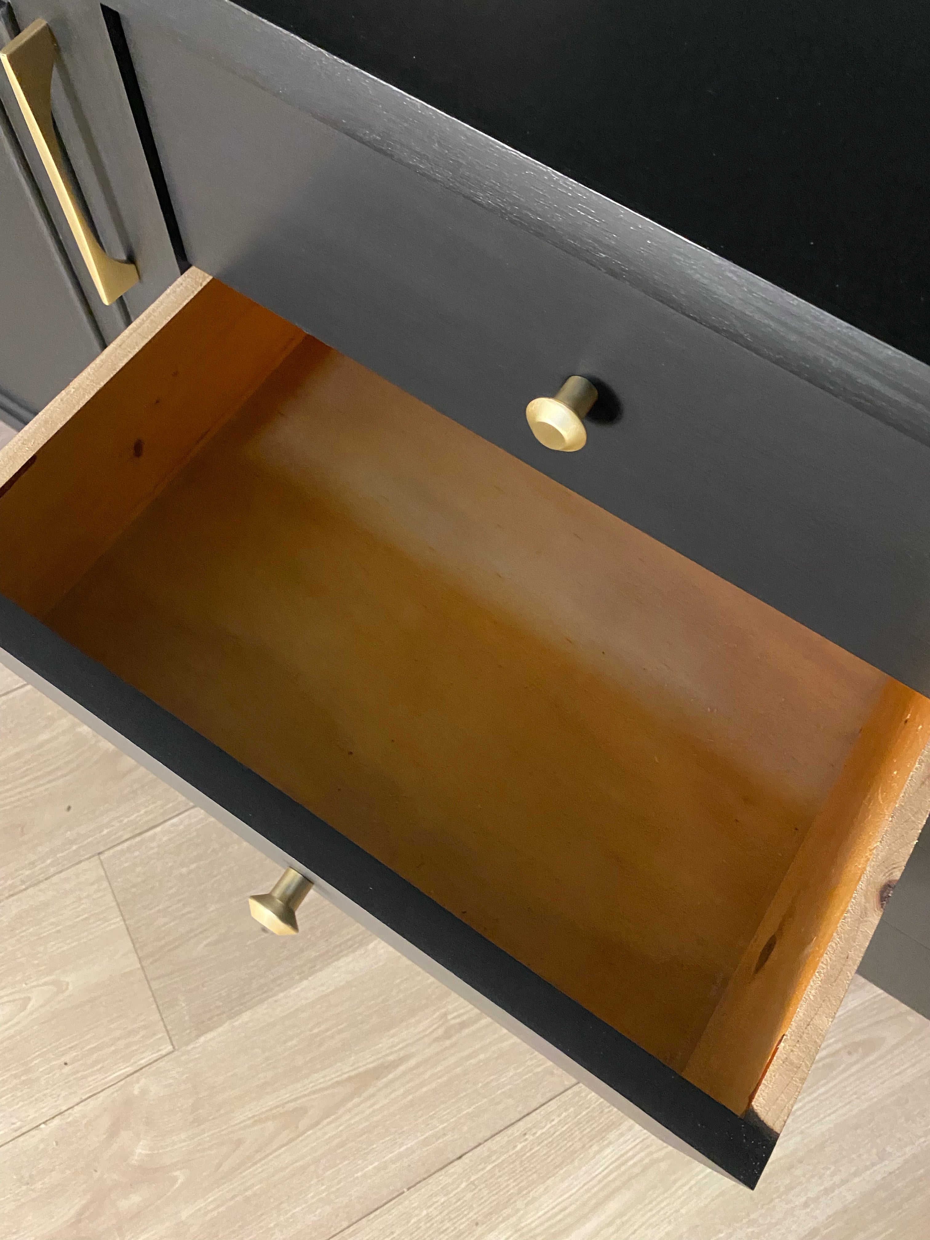 MID CENTURY BUFFET / SIDEBOARD