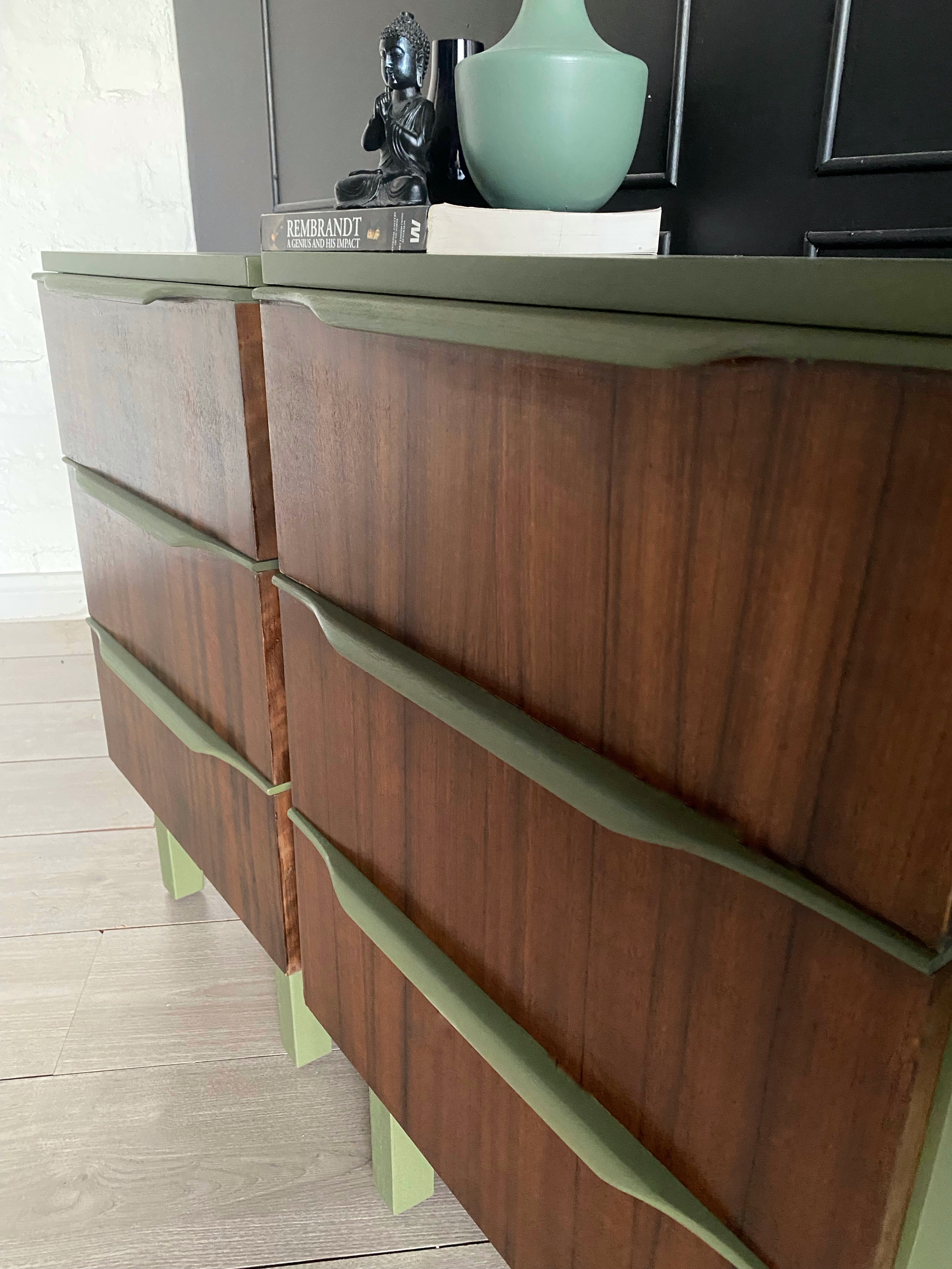 'MACROB' bedside tables