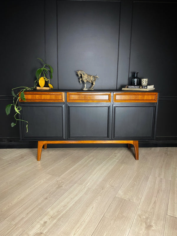 Noblett Furniture sideboard black, view 2